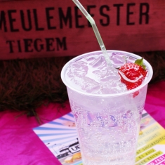 Bespoke_Urban_Cocktail_Bar_Hire