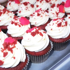 Red_Velvet_Cupcake_Street_Food