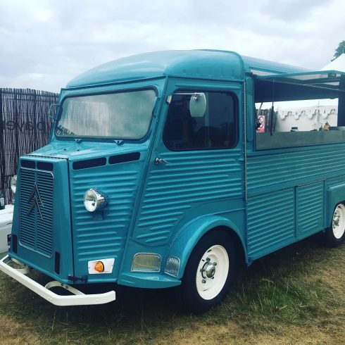 blue-citreon-hvan-dry-hire-old-truck