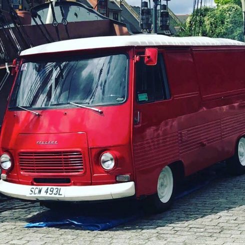 street-food-dry-hire-truck-red-old